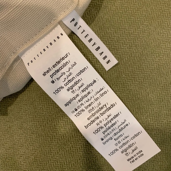 Pottery Barn pillow cover - Picture 4 of 4